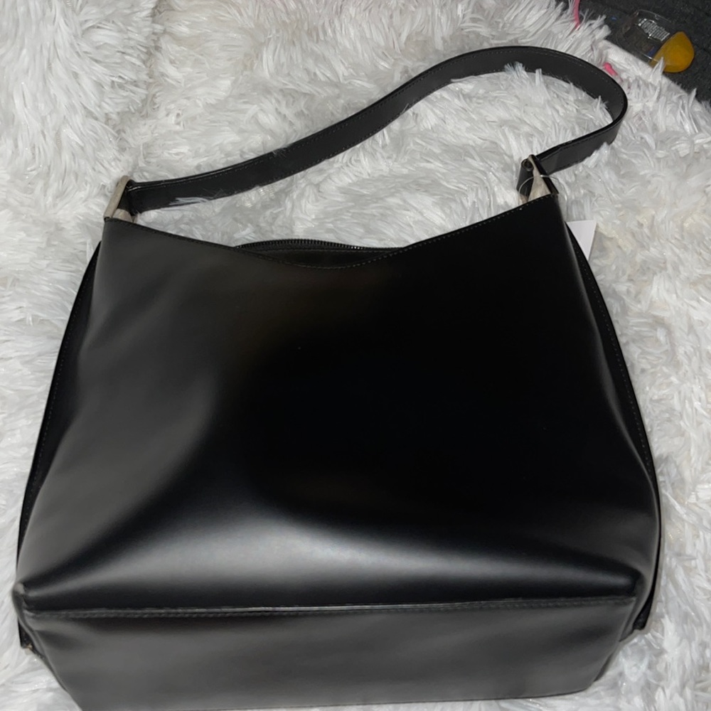 Authentic leather Gucci shoulder bag